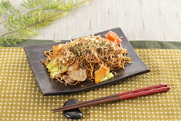 焼きそば　スープ付き