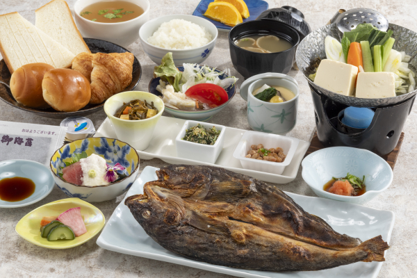 朝食グレードアップ